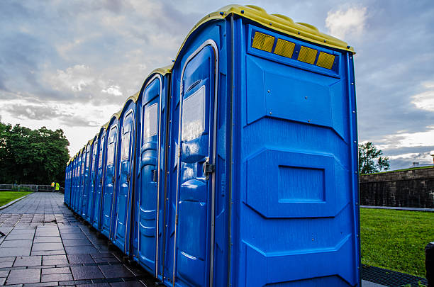 Portable bathroom rental in North Industry, OH